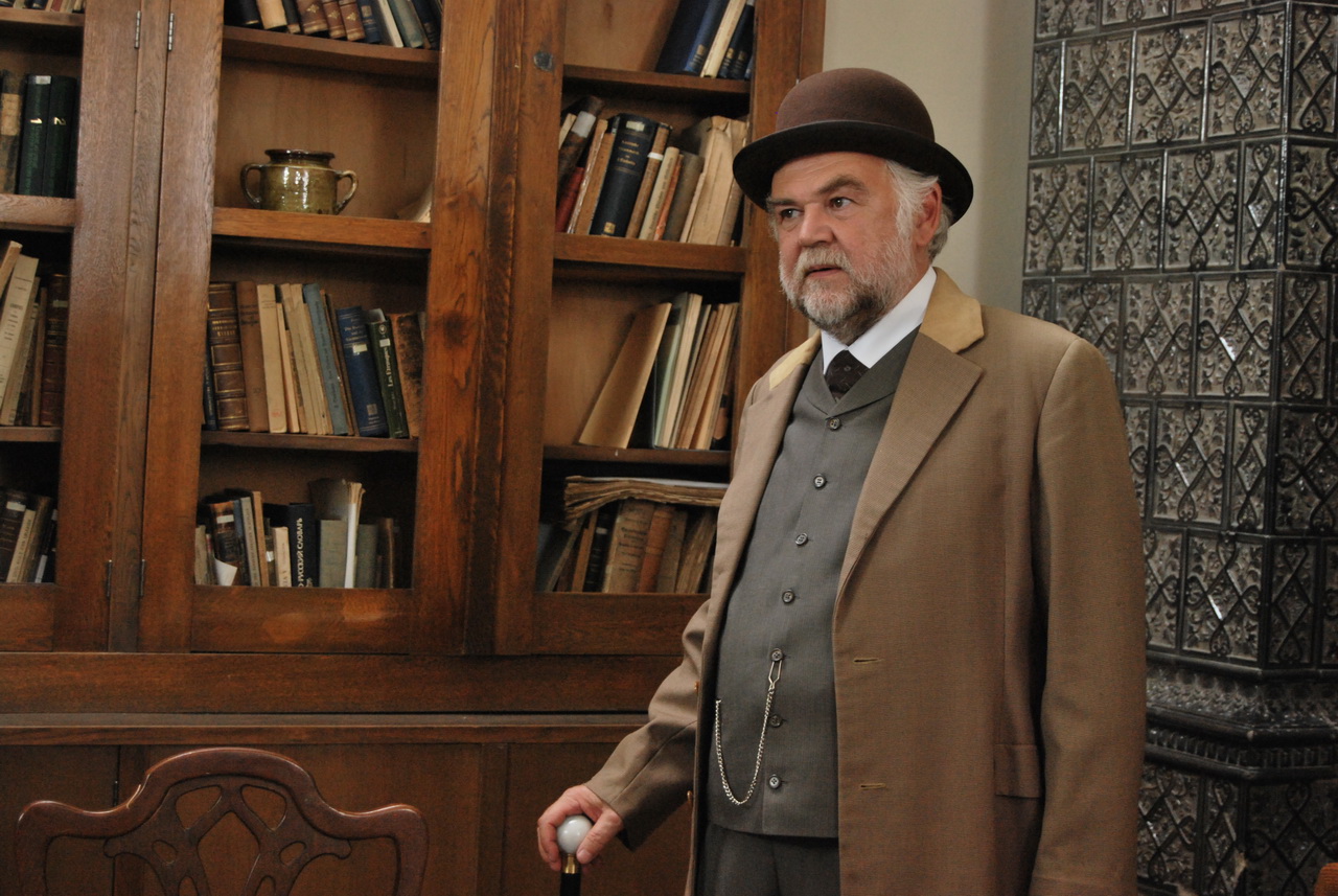 MV5BYWUxZjM0M2MtMDI0Ni00OTQ0LThlZTYtMjE0ZGMyZGRkMTMzXkEyXkFqcGdeQXVyNDg5MzAzOTM. V1 